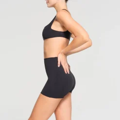 RAW EDGE SHORT | ONYX