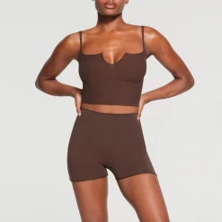 RAW EDGE SLIT FRONT CROPPED CAMI | ESPRESSO