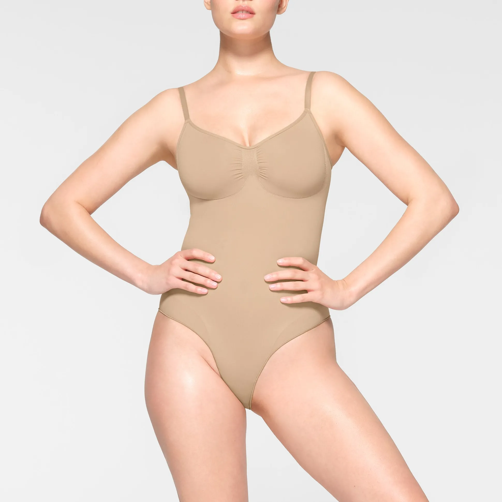SEAMLESS SCULPT BRIEF BODYSUIT | CLAY