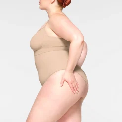 SEAMLESS SCULPT HIGH-WAISTED BRIEF | MICA