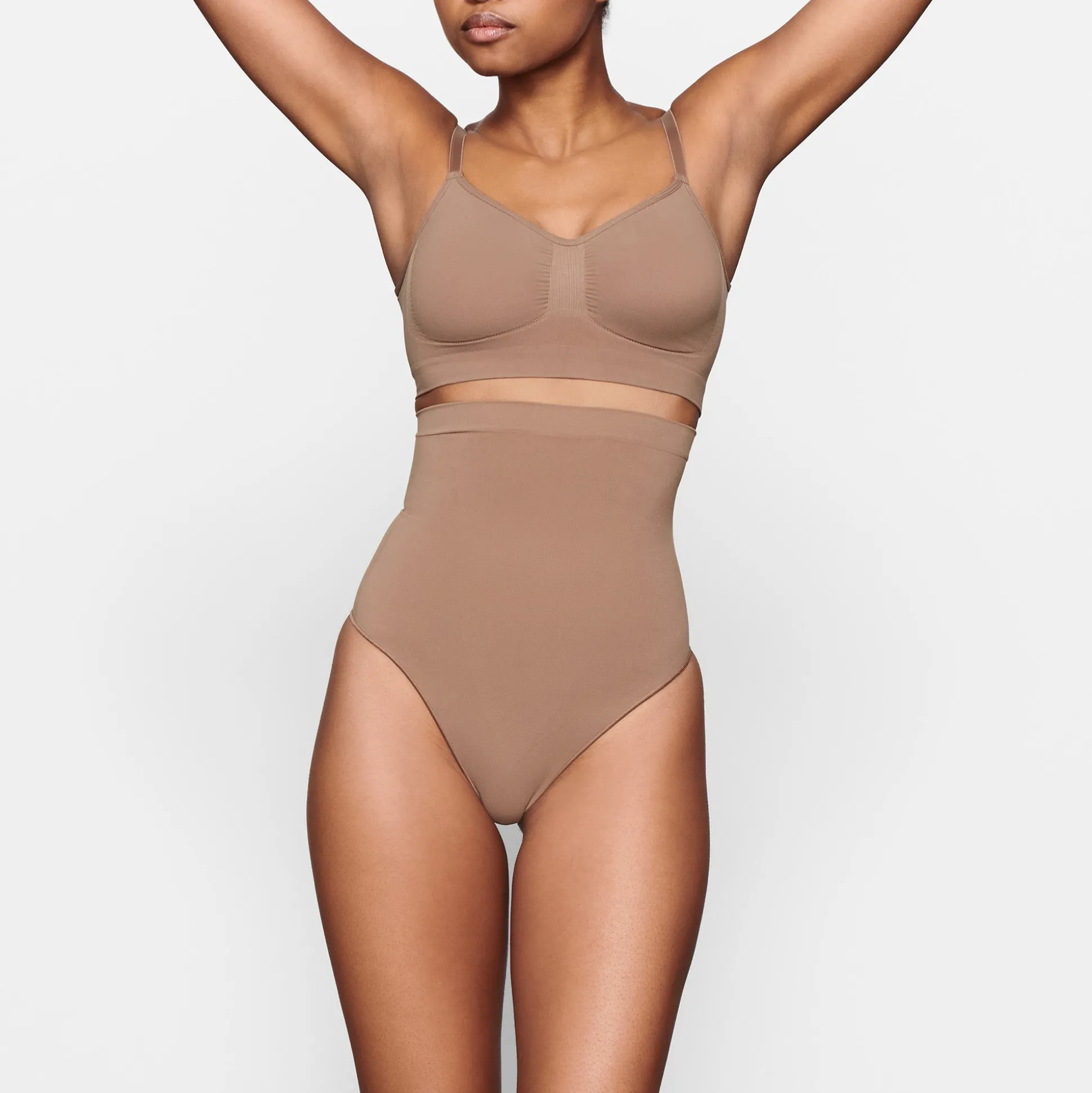 SEAMLESS SCULPT HIGH-WAISTED THONG | SIENNA