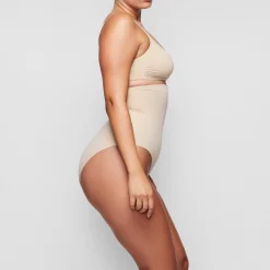 SEAMLESS SCULPT HIGH-WAISTED BRIEF | CLAY