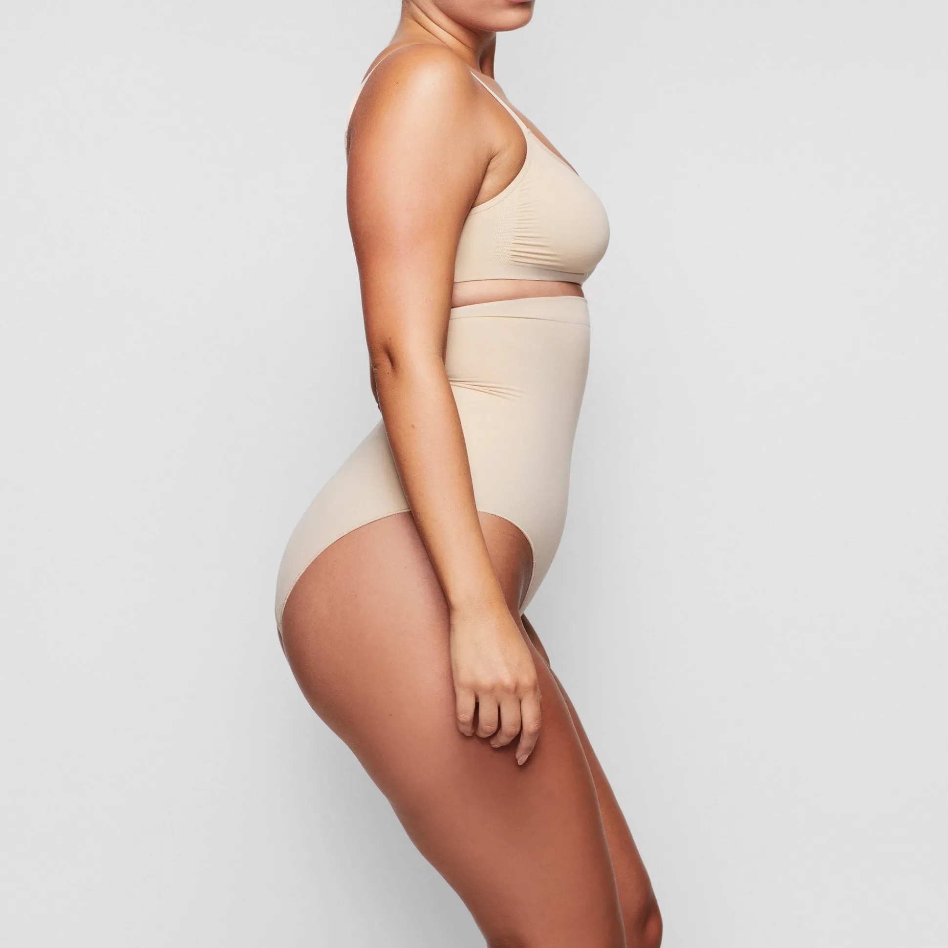 SEAMLESS SCULPT HIGH-WAISTED BRIEF | CLAY