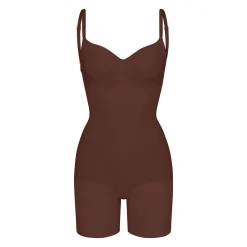 SEAMLESS SCULPT LOW BACK MID THIGH BODYSUIT | COCOA