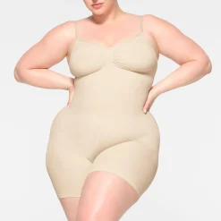 SEAMLESS SCULPT MID THIGH BODYSUIT | SAND