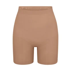 SEAMLESS SCULPT MID THIGH SHORT | SIENNA