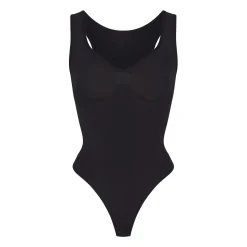 SEAMLESS SCULPT SCOOP NECK THONG BODYSUIT | ONYX