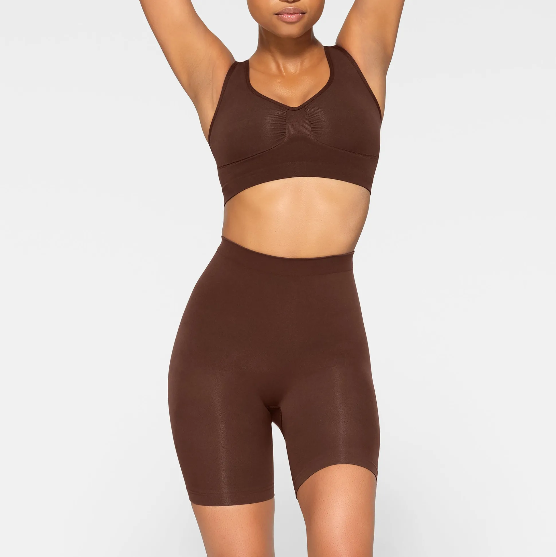 SEAMLESS SCULPT SCOOP PLUNGE BRALETTE | COCOA