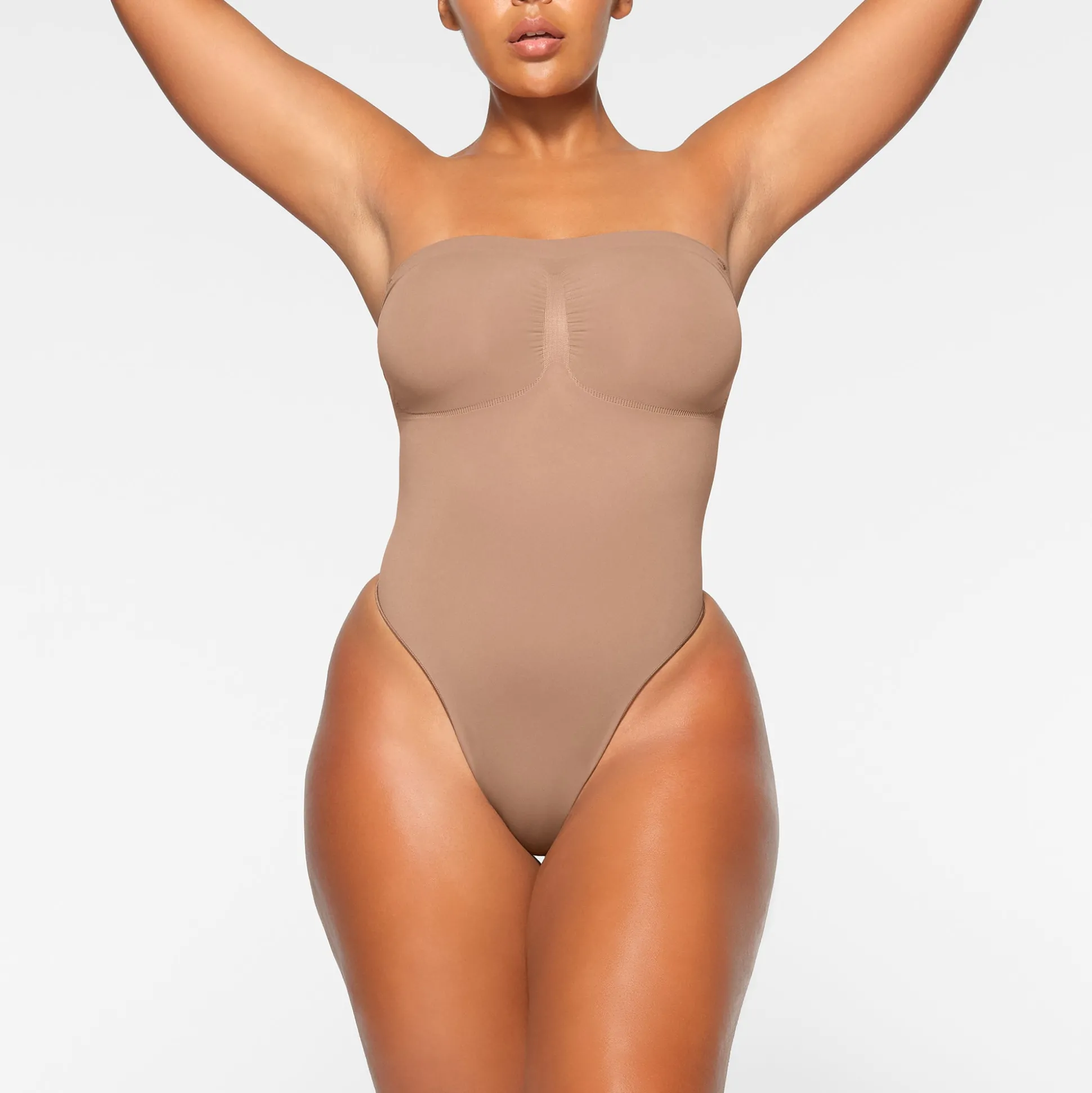 SEAMLESS SCULPT STRAPLESS THONG BODYSUIT | SIENNA