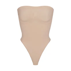 SEAMLESS SCULPT STRAPLESS THONG BODYSUIT | MICA