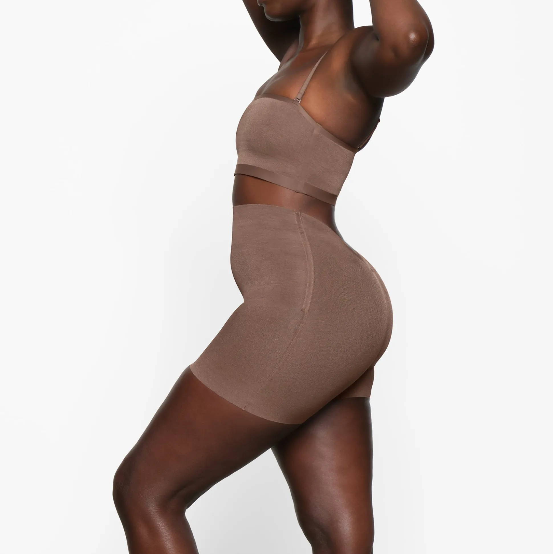 SHEER SCULPT LOW BACK SHORT | JASPER