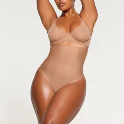 SKIMS BODY HIGH-WAISTED THONG | SIENNA