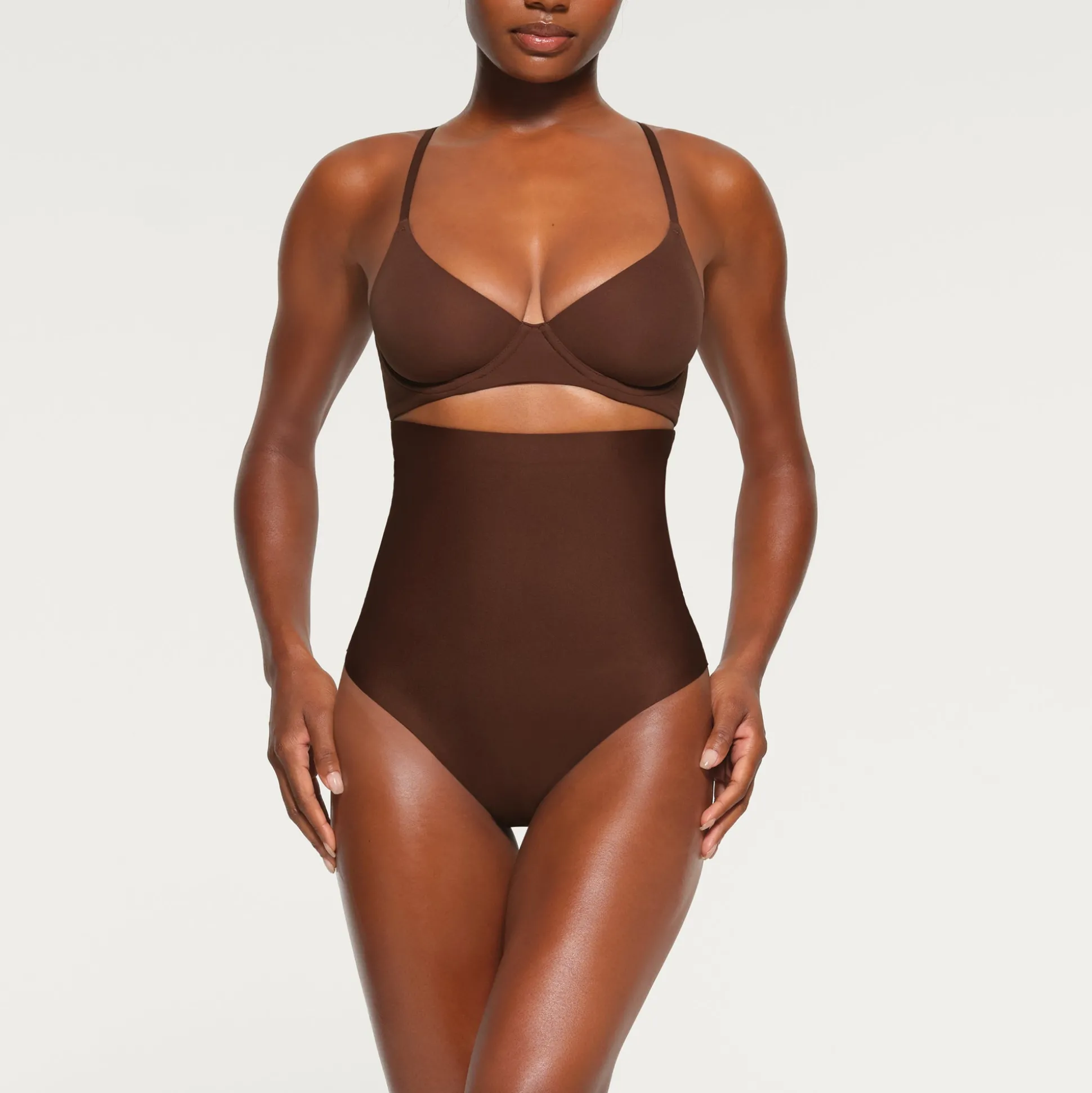 SKIMS BODY HIGH-WAISTED THONG | COCOA