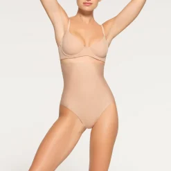 SKIMS BODY HIGH-WAISTED THONG | CLAY