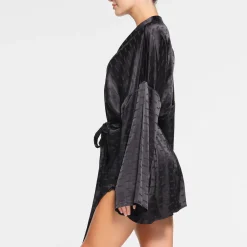 SKIMS JACQUARD SHORT ROBE | ONYX