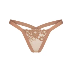 SKIMS LACE BUTTERFLY THONG | SIENNA