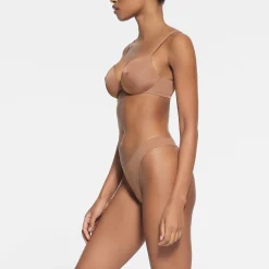 SKIMS ULTIMATE BRA NIPPLE PUSH-UP BRA | SIENNA