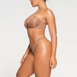 SKIMS ULTIMATE BRA STRAPLESS PUSH-UP BRA | SIENNA