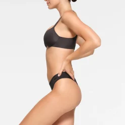 SKIMS ULTIMATE BRA TEARDROP PUSH-UP BRA | ONYX