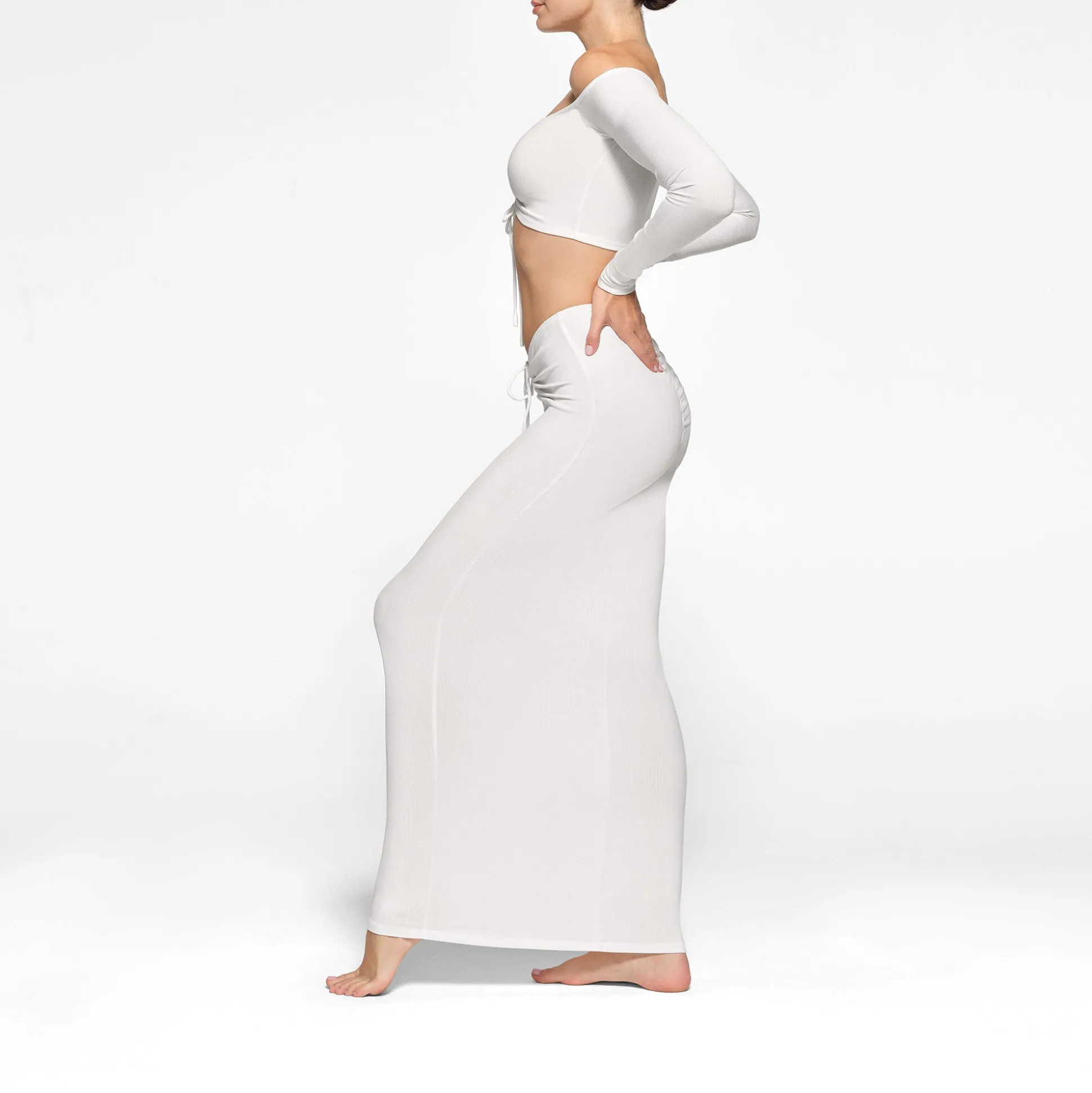 SOFT LOUNGE RUCHED LONG SLEEVE CROP TOP | MARBLE