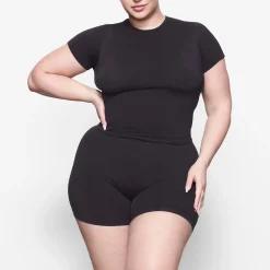 SOFT SMOOTHING SEAMLESS T-SHIRT | ONYX