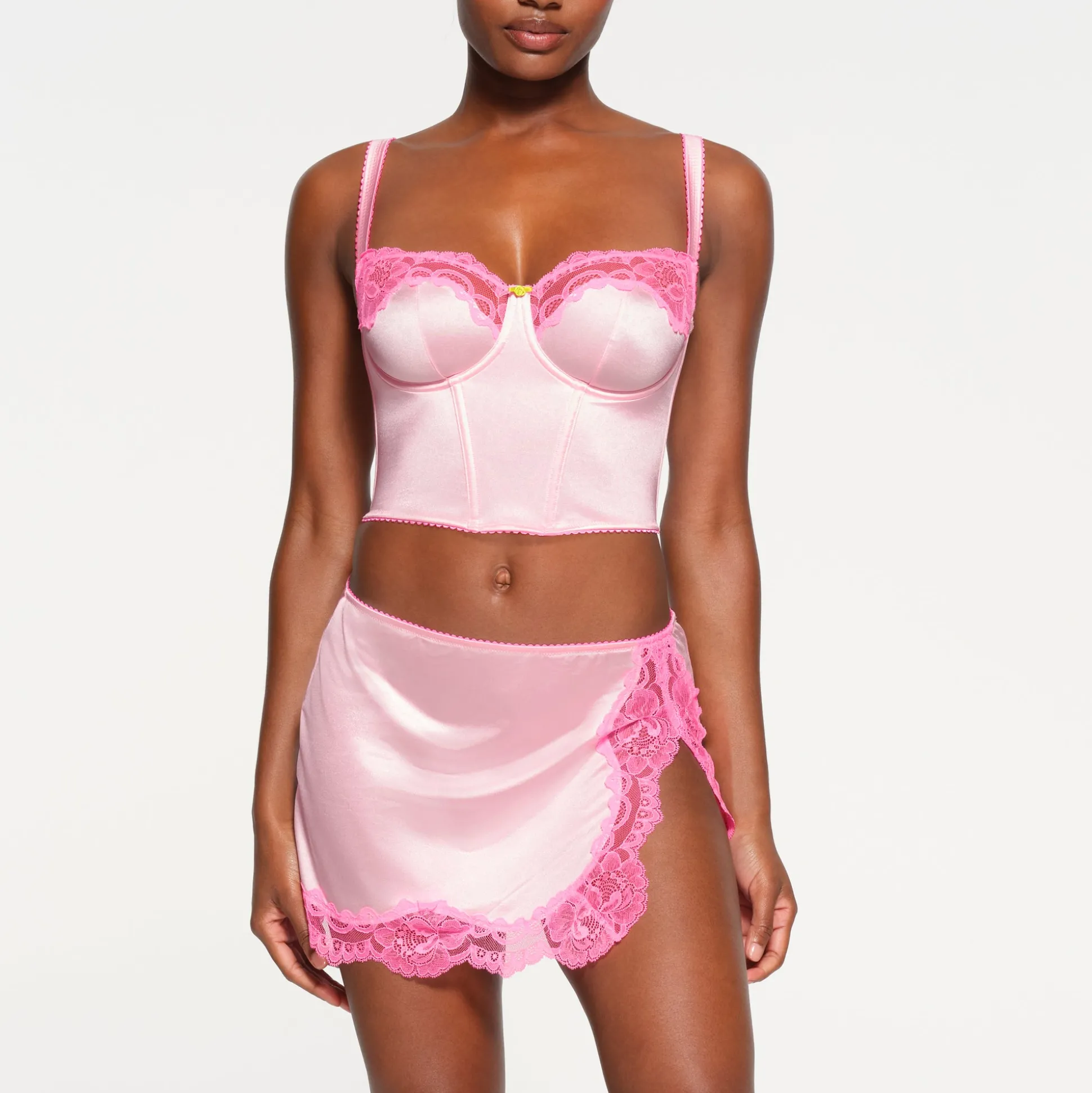 STRETCH SATIN LACE CROPPED CORSET | CHERRY BLOSSOM