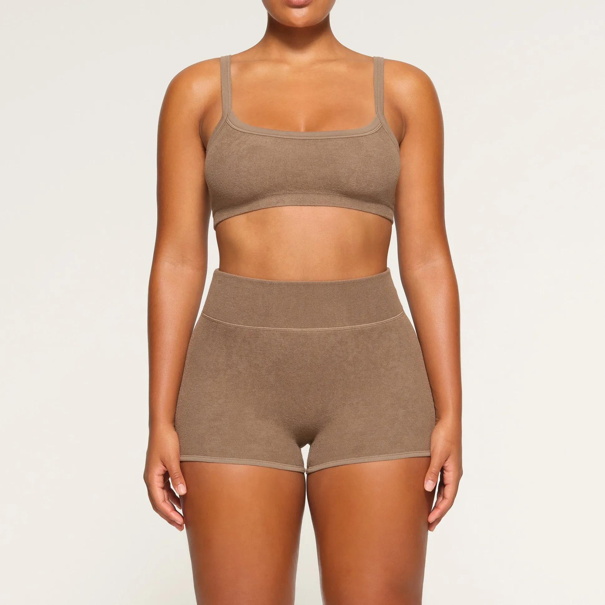 TERRY LOUNGE SEAMLESS SHORT SHORT | OXIDE